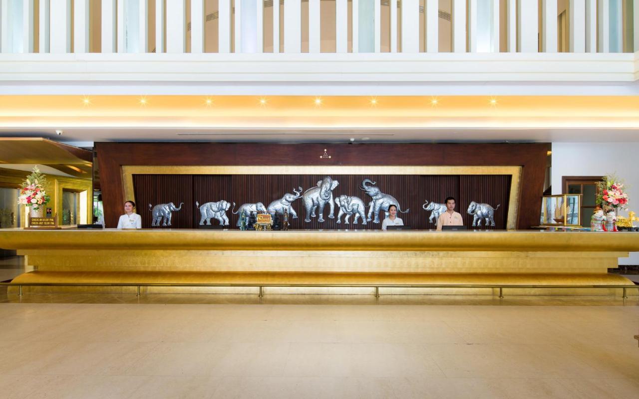 Aiyara Grand Hotel Pattaya Bagian luar foto