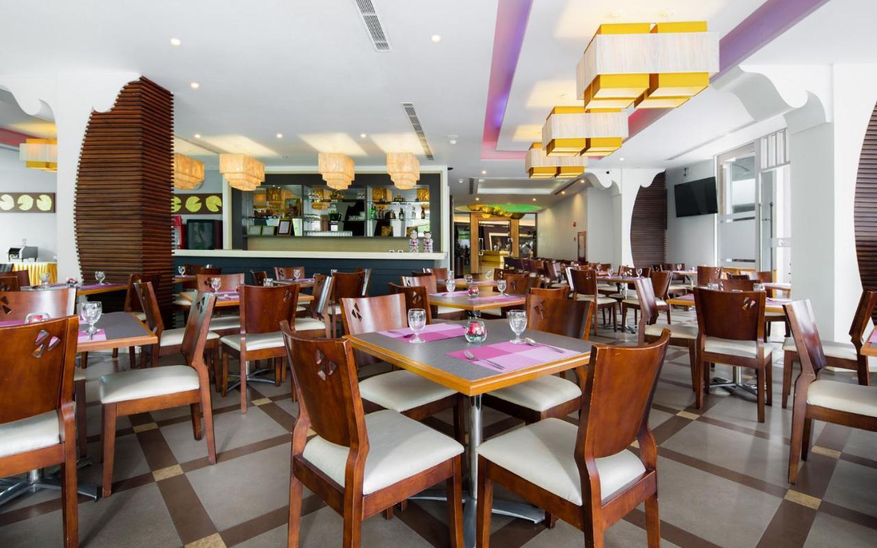 Aiyara Grand Hotel Pattaya Bagian luar foto